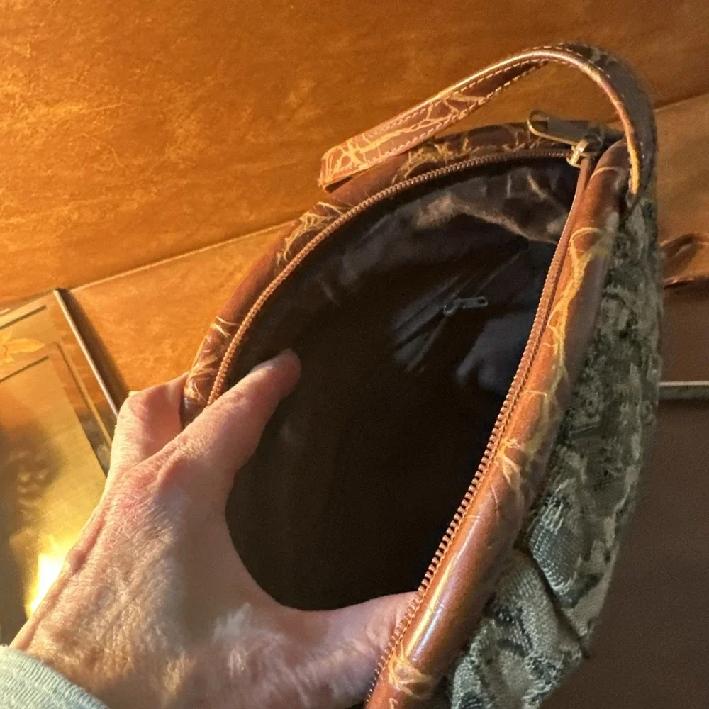 Vintage Brown Floral Tapestry Shoulder Bag Brown Leather Trim